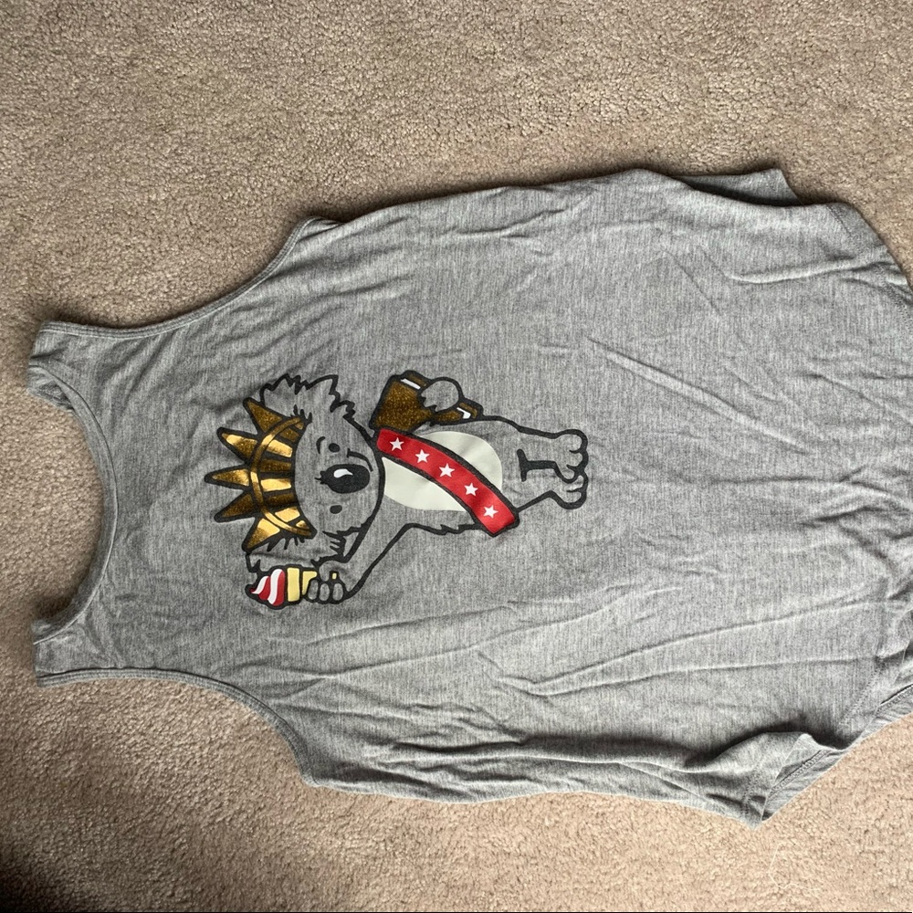 Soft hilly Hicks patriotic koala tank top